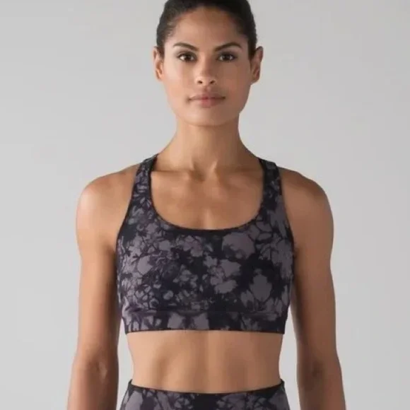 Lululemon Energy Bra Shibori Size 8 - Picture 2 of 7